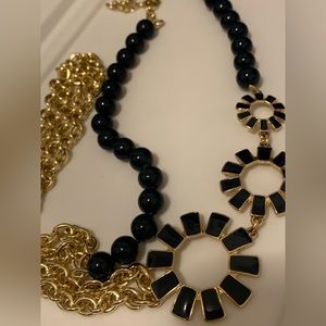 Chunky and Elegant Statement Necklace 🖤